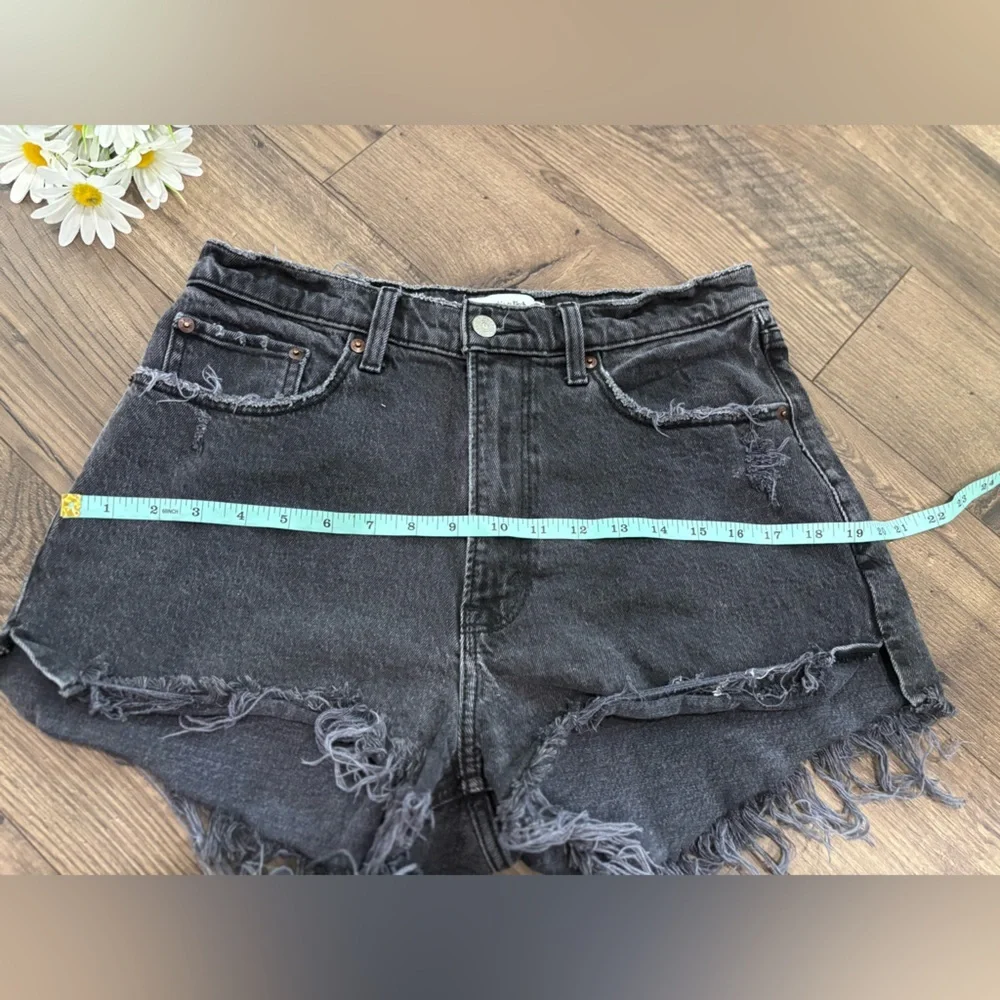 Abercrombie & Fitch Women’s  Short  size 30 - Picture 8 of 8